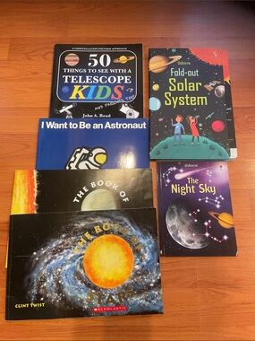 Osborne fold-out Solar System book and other Assorted Kids Space Books -